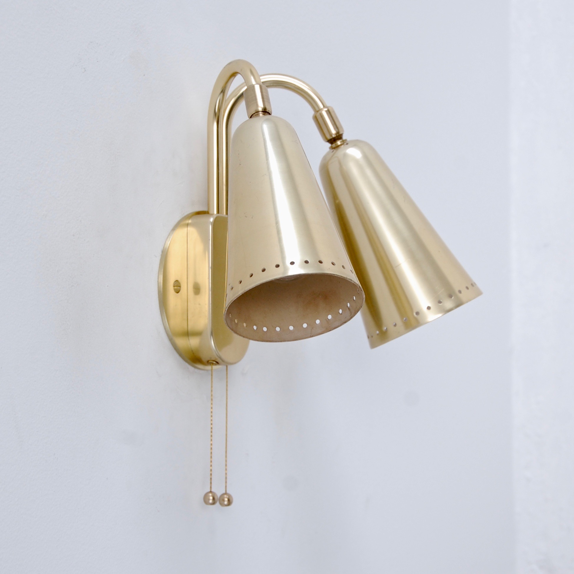 DoubleShadeGermanSconces9.jpeg