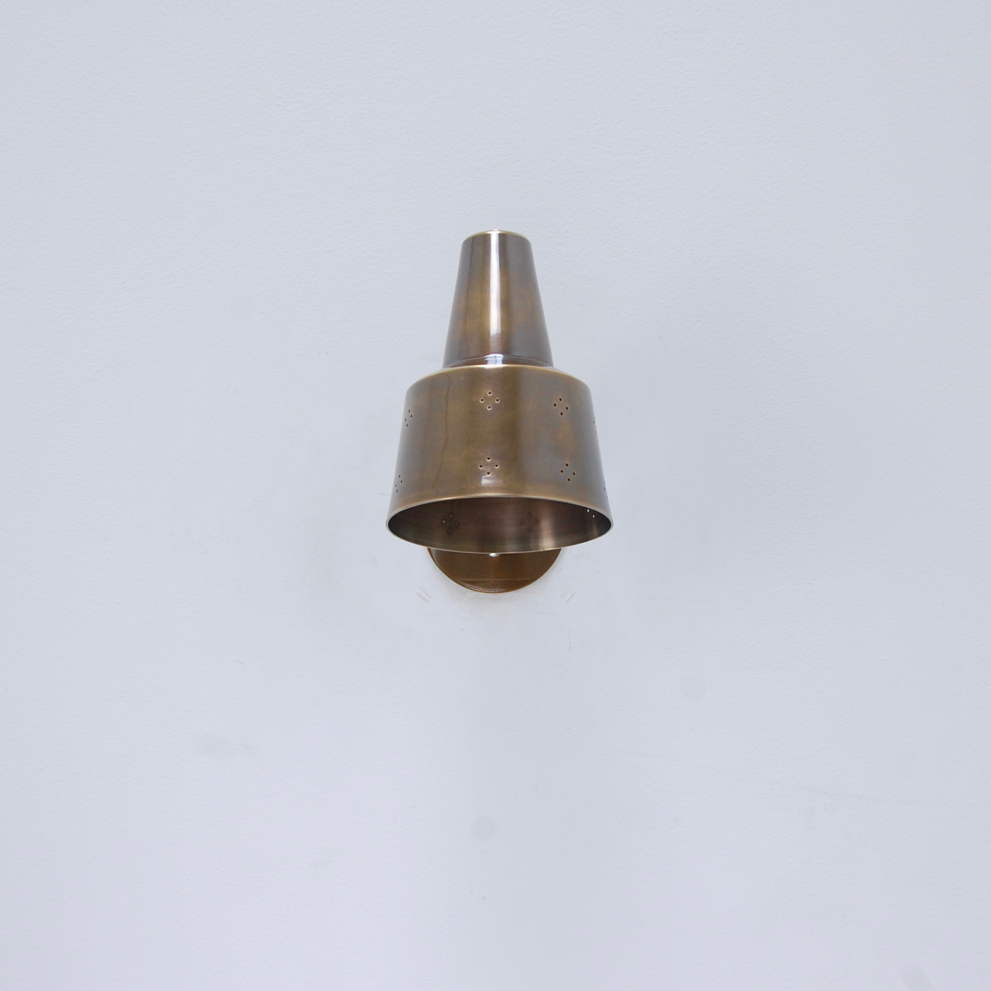 AmericanPerforatedSconces4.jpeg
