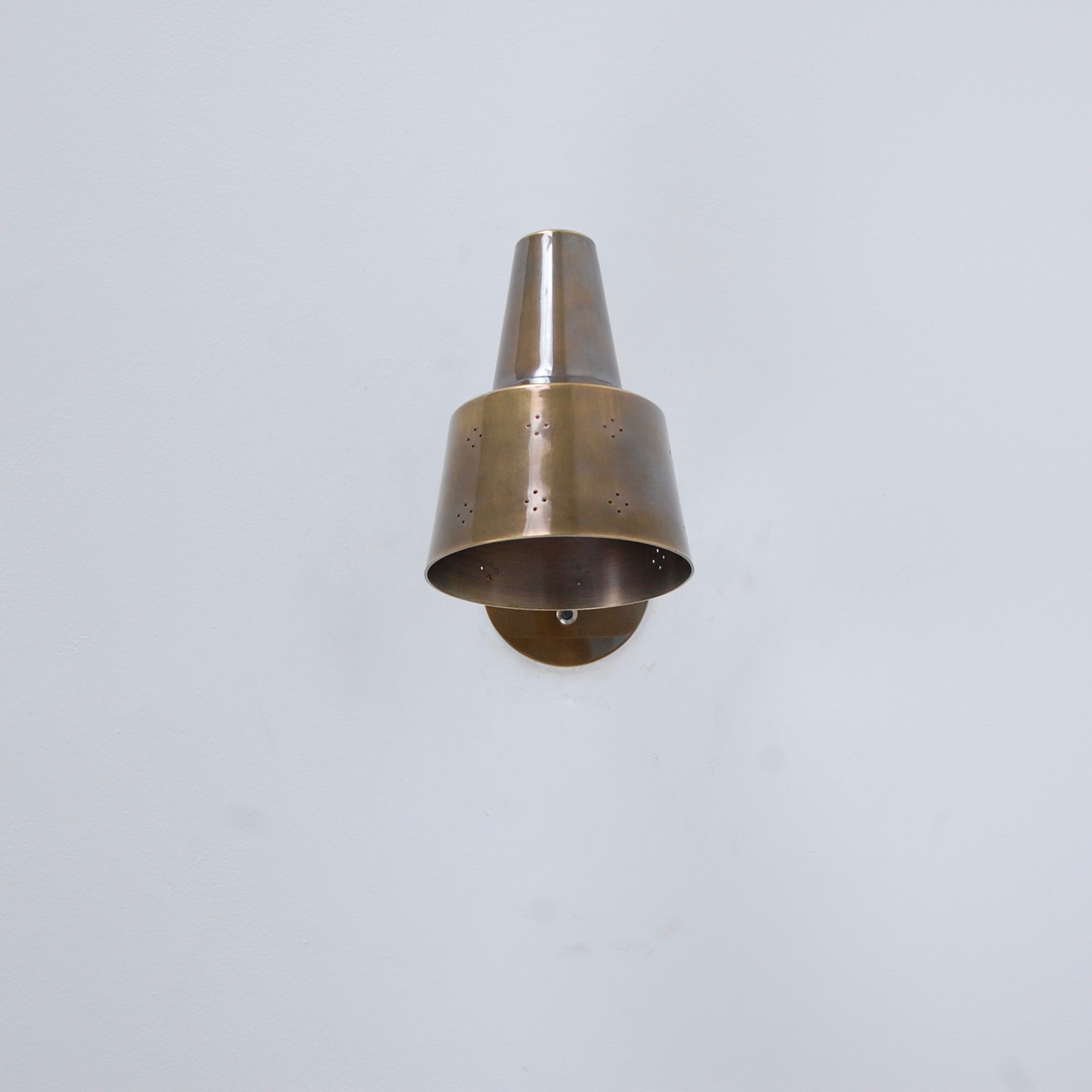 AmericanPerforatedSconces5.jpeg