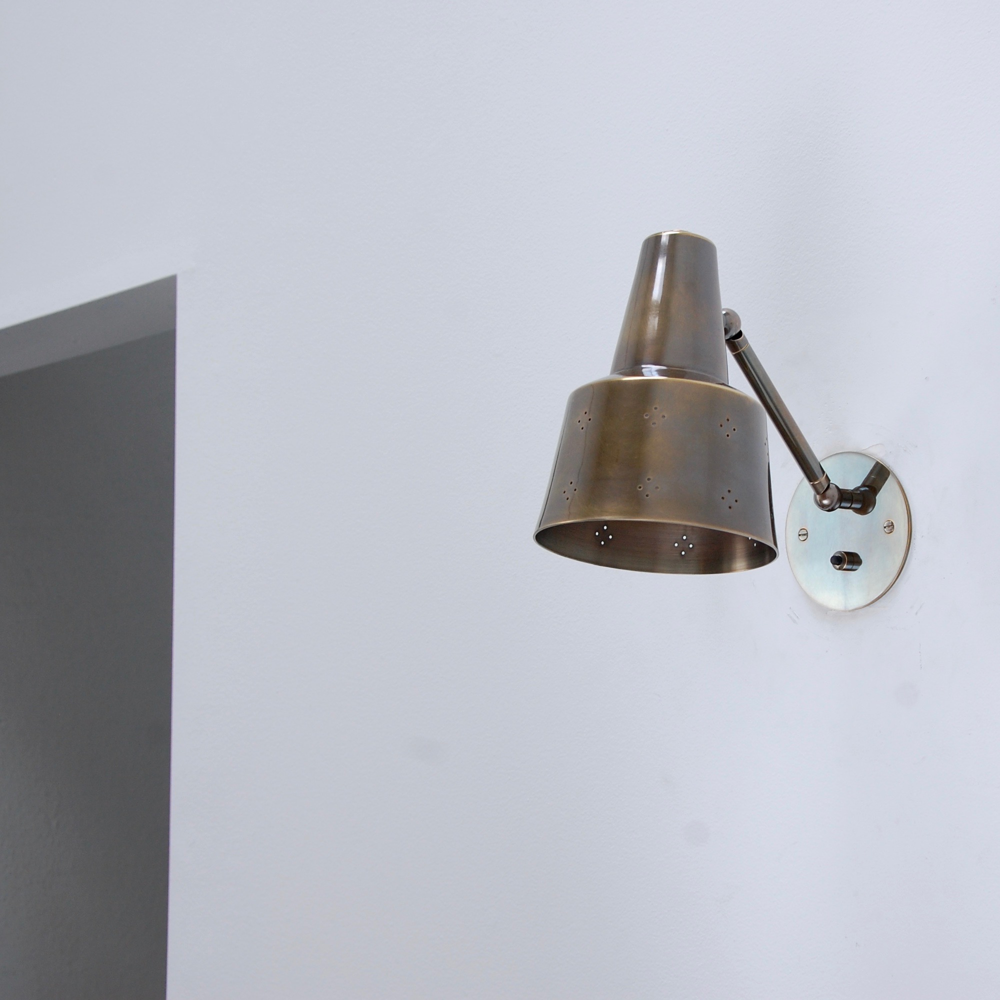 AmericanPerforatedSconces6.jpeg