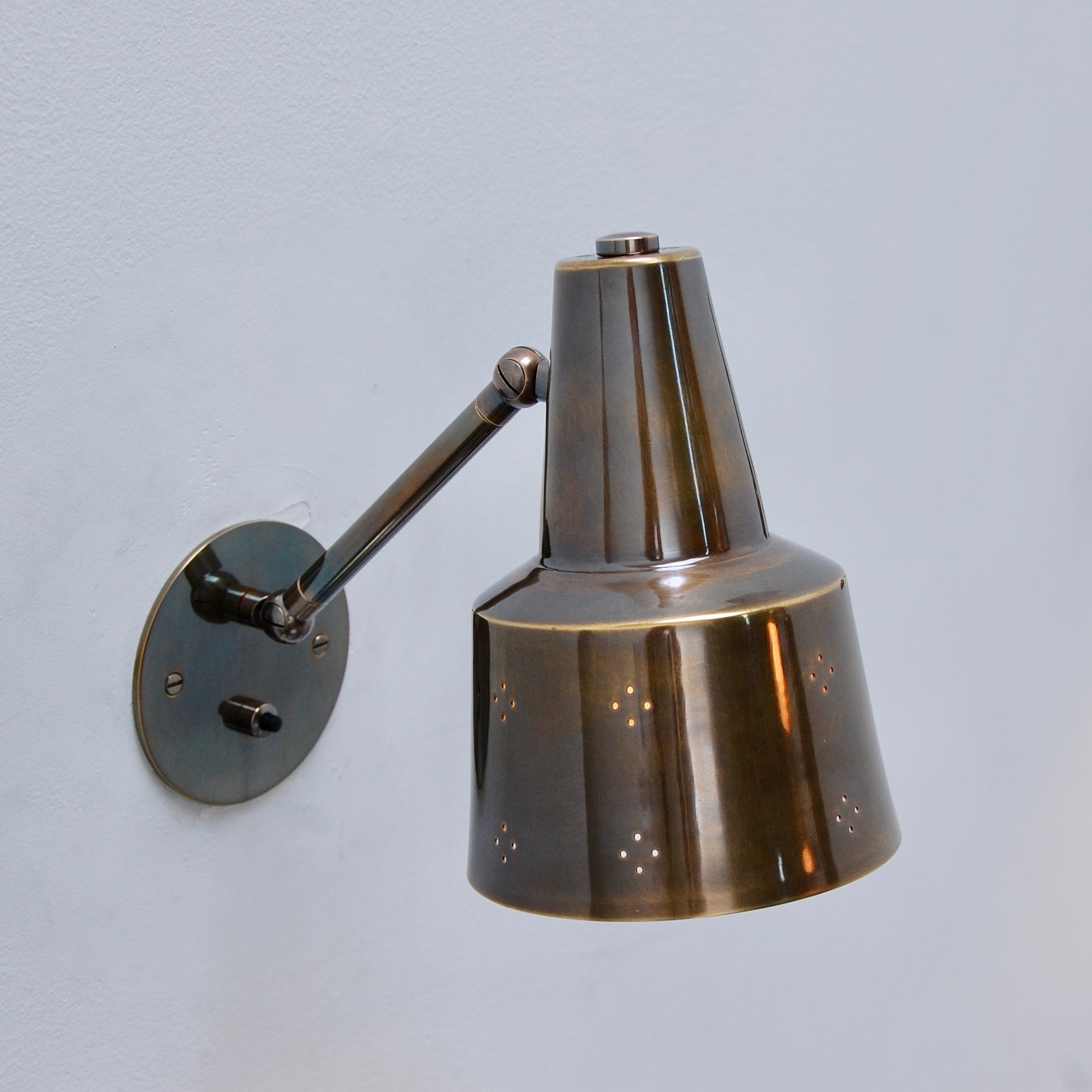 AmericanPerforatedSconces14.jpeg