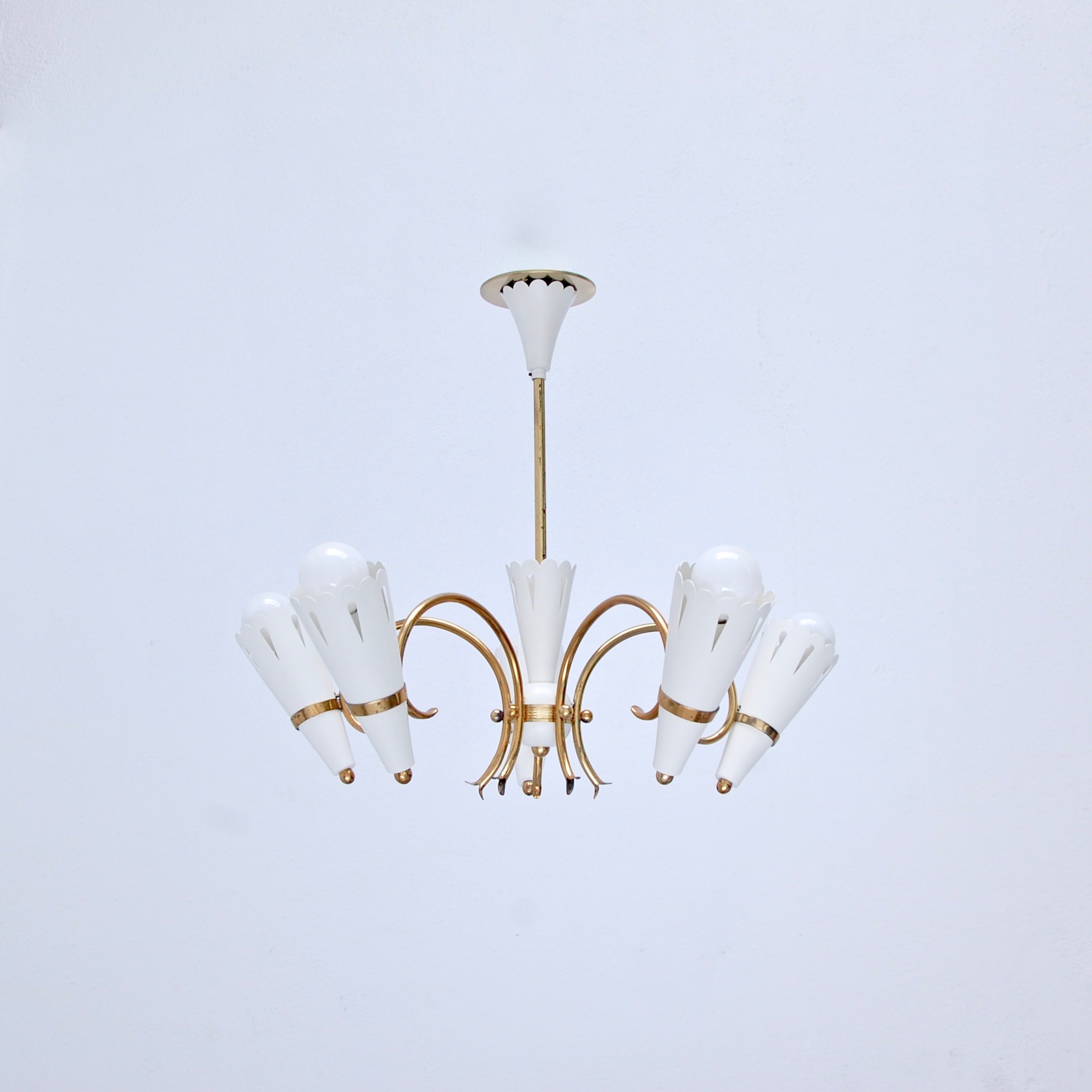 SmallBotanicalChandelier4.jpeg