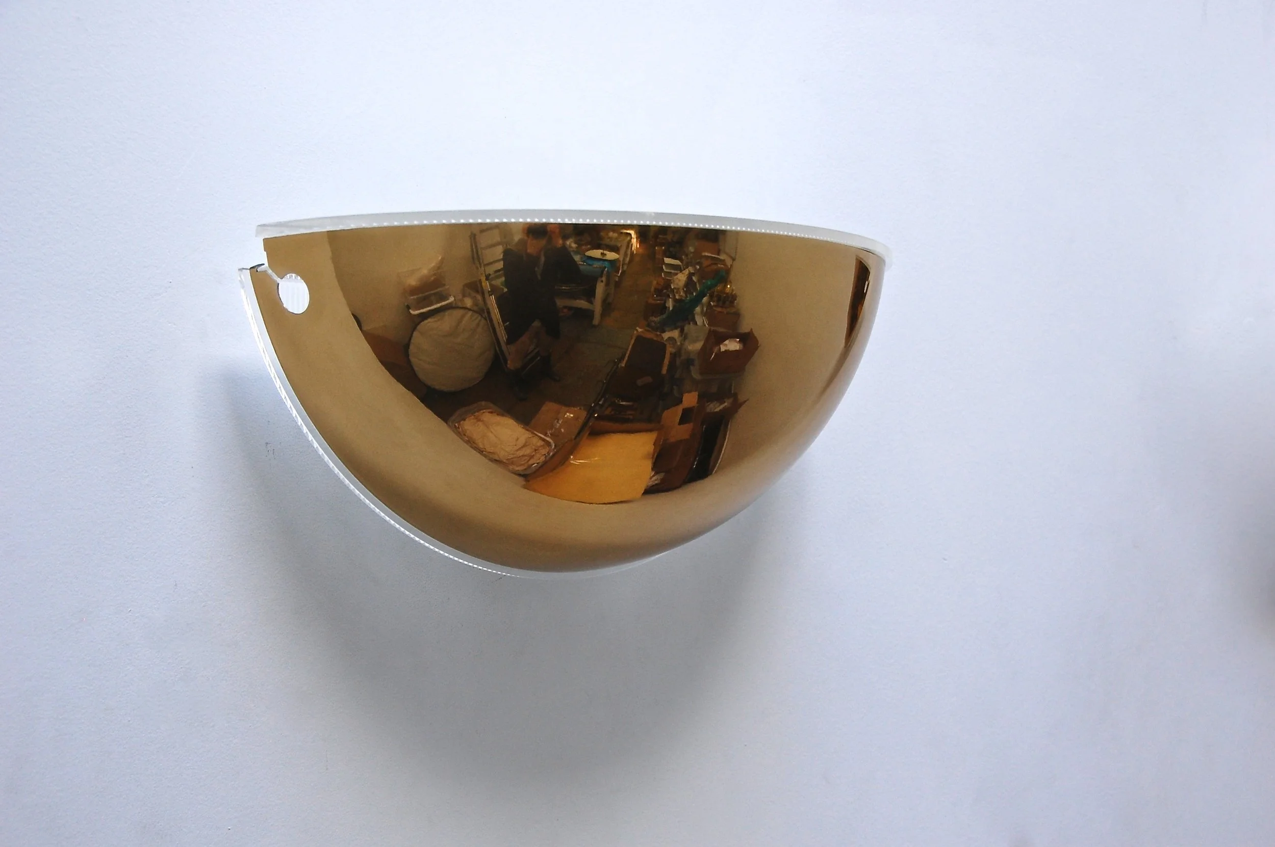 QuartoWallLampsbyFlos6.JPG