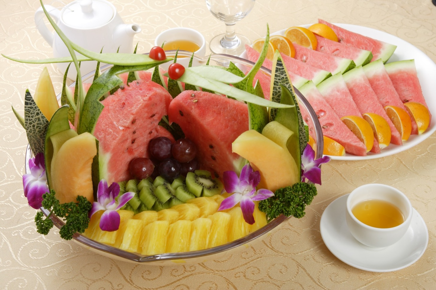 2019尾牙12800-豪鼎飯店-13蓬萊鮮水果.png