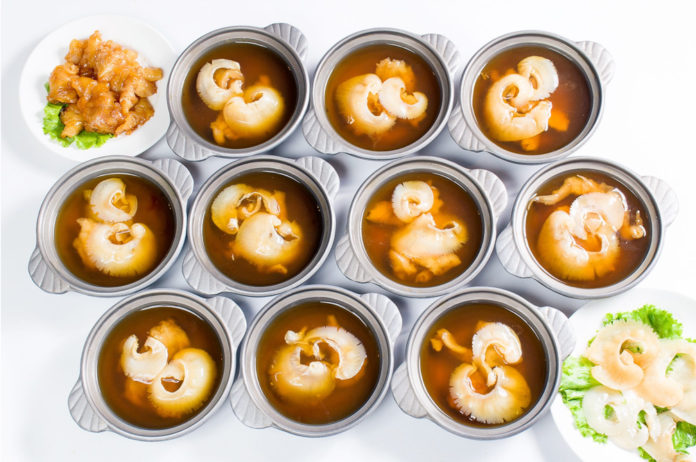 砂鍋花膠燉排翅