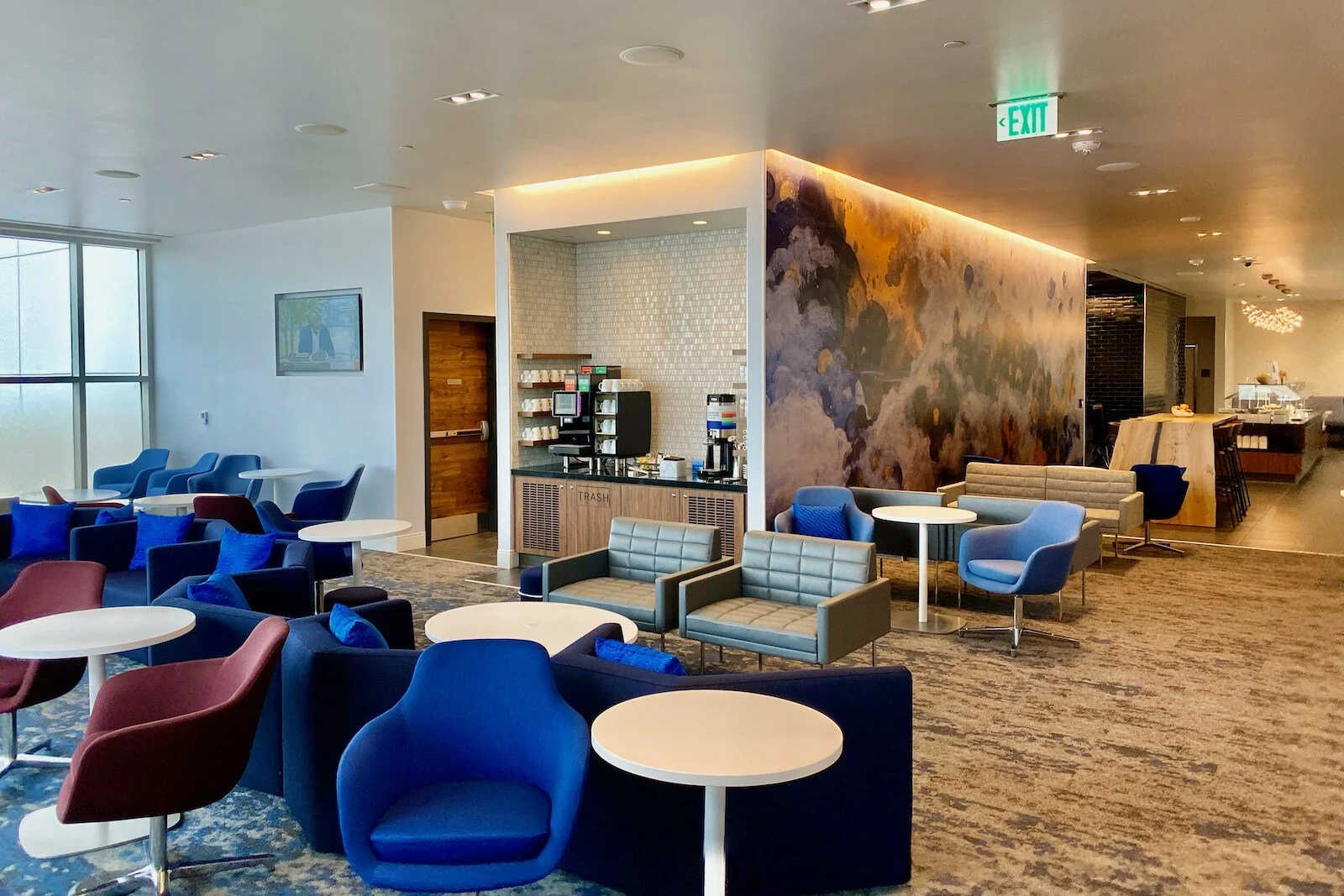 american express centurion lounge charlotte douglas airport artist amanda moody wallpaper mural