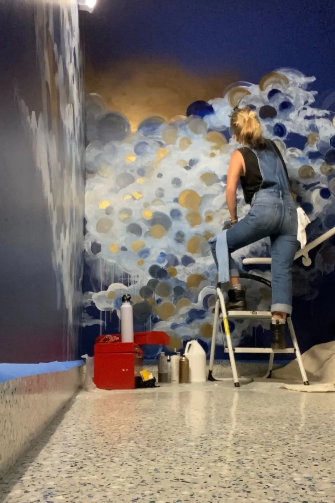 amanda moody american express centurion lounge hand painted wall mural in progress Charlotte Douglas International Airport, NC