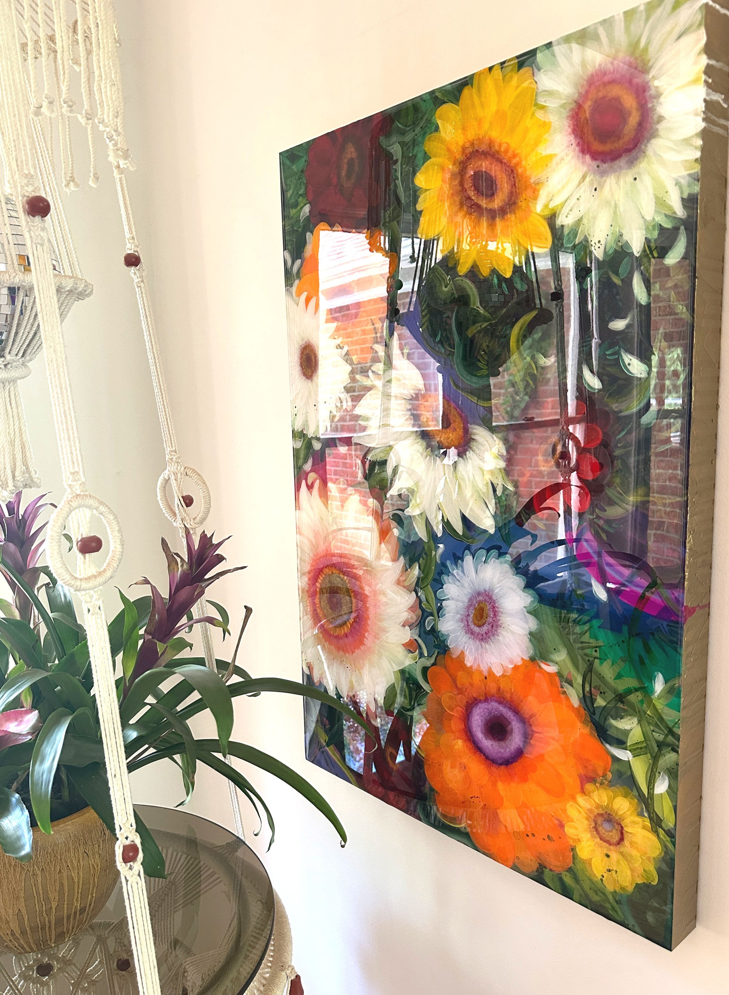 as far as i know contemporary fine art floral resin artist amanda moody