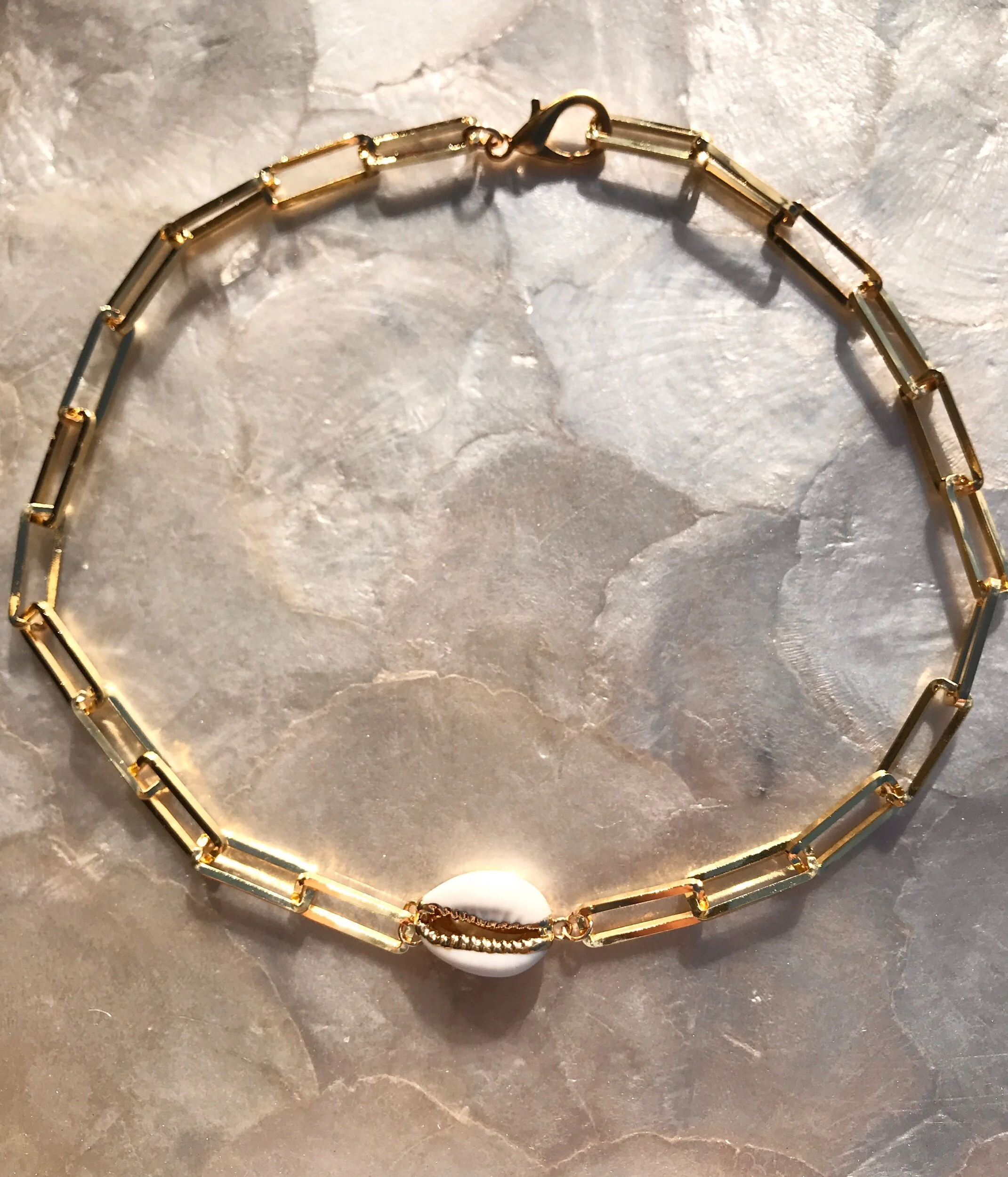 B1151BC6-C61A-43CA-B0D6-1046C4F5D6ED