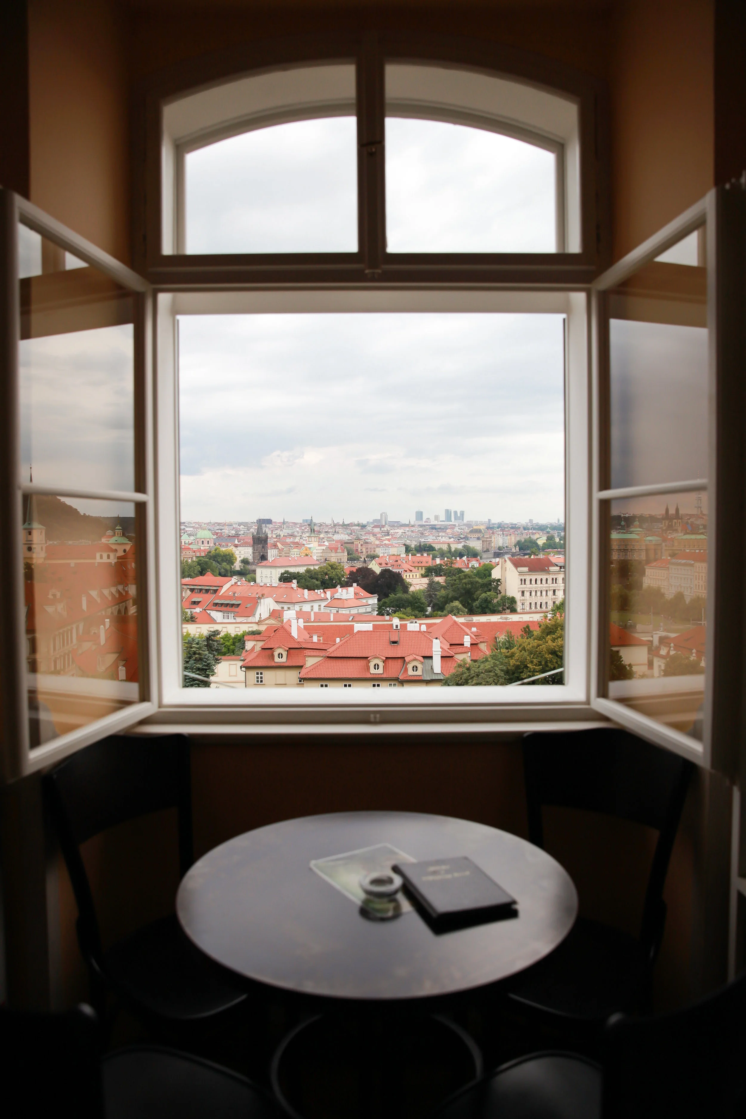 prague edited (17 of 42).jpg