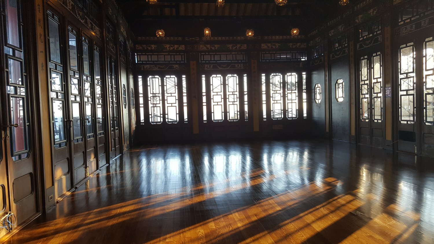 Renaissance Floor Refinishing, Newport Hardwood Floors