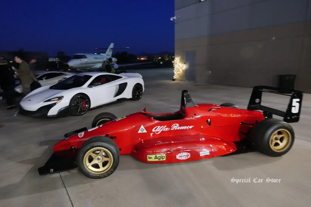 az-jet-center-event-2017-scottsdale_32093439500_o.jpg