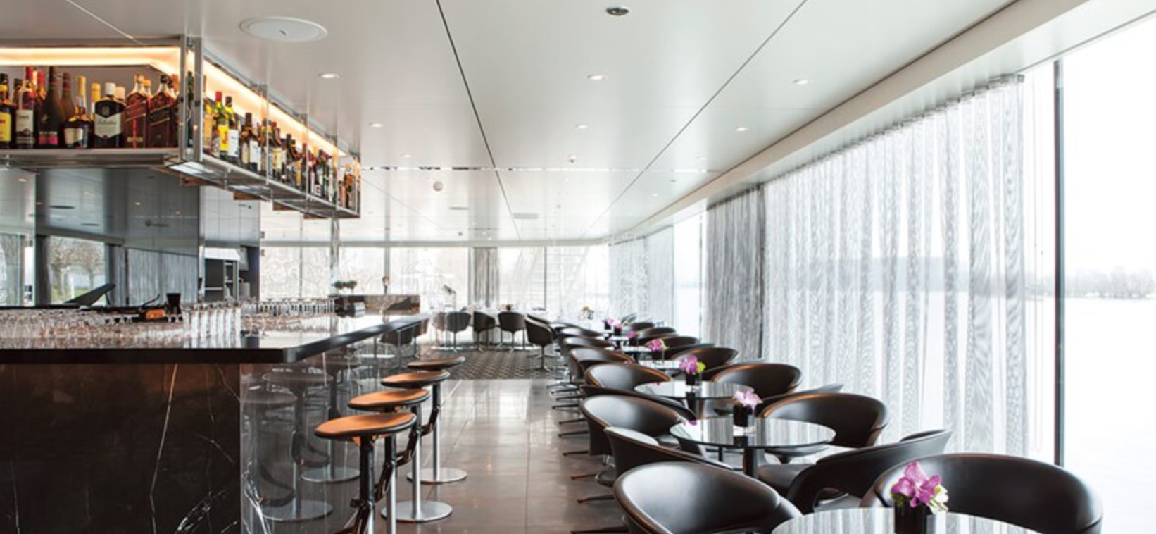 Panorama Lounge and Bar