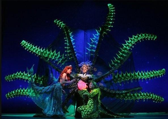 Sierra-Boggess-Little-Mermaid-Broadway-l_d4079d3912da22756d167b5f00473b67.jpg