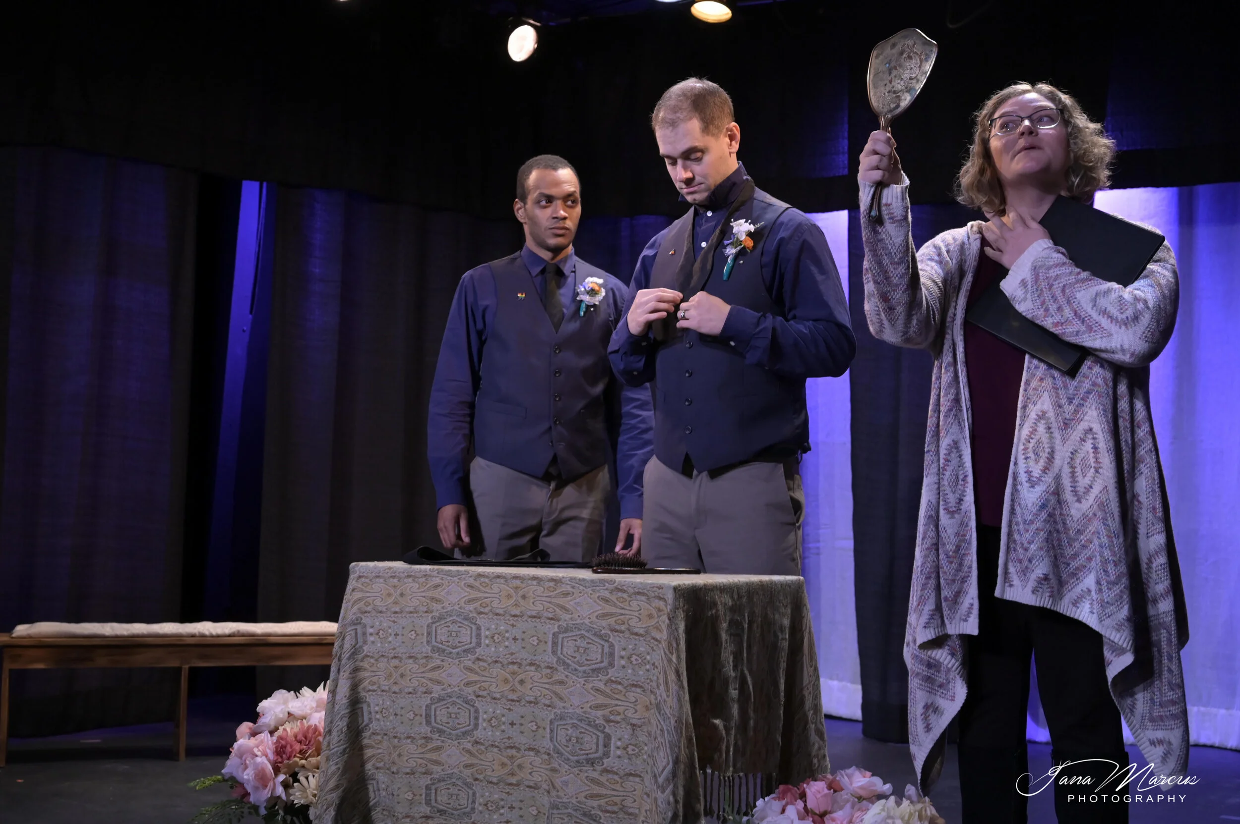 Photo Gallery From "KNOTS" Festival Performance