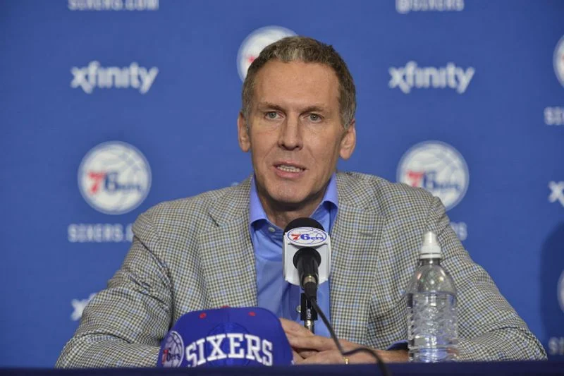 Social Media in Sports & Entertainment - When Will They Learn?