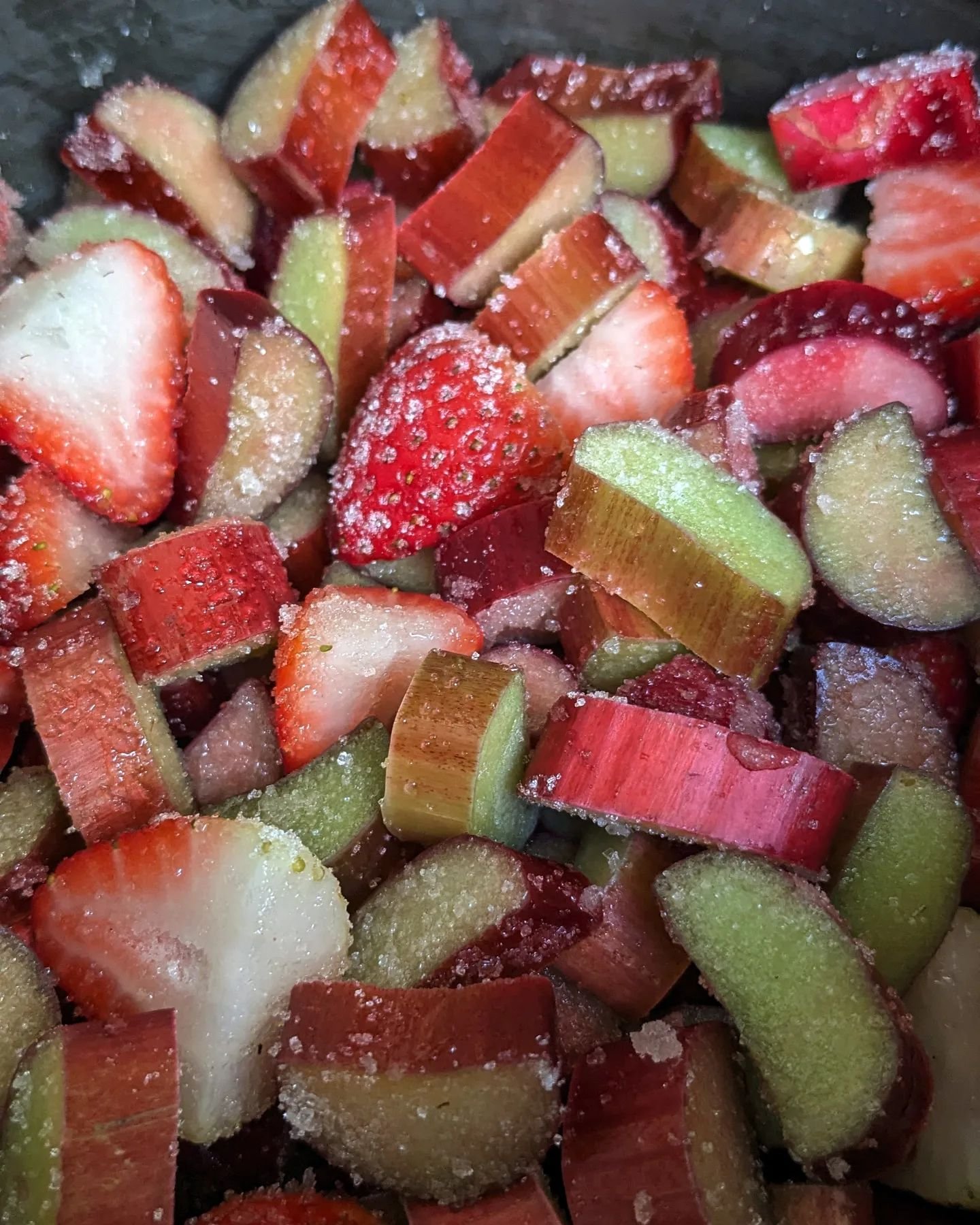 Making rhubarb-strawberry compote.
.
.
.
#rhubarb #strawberry #compote #spring #springcooking