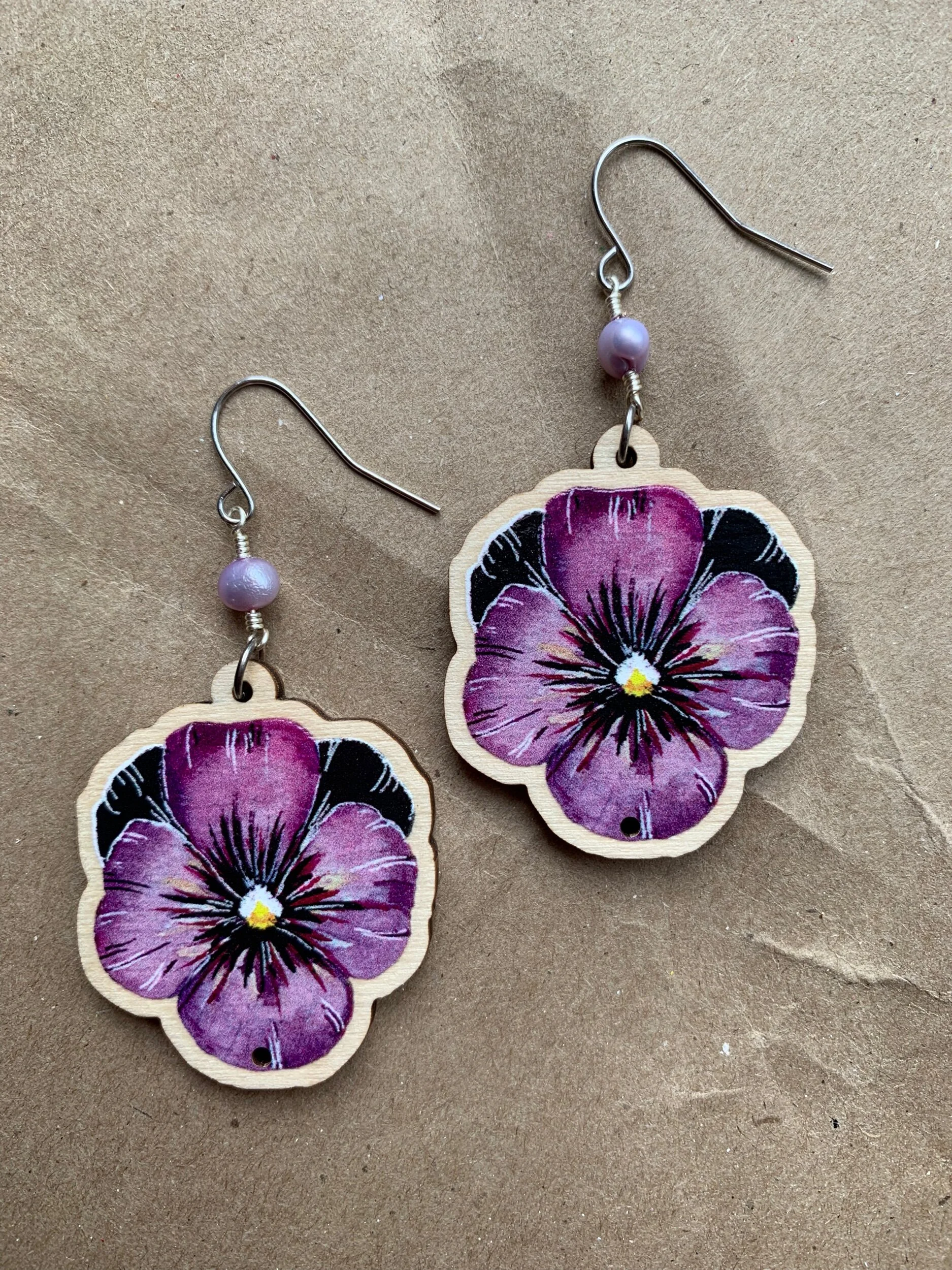 D8D60186-BD0F-4094-9675-ACF5A1EC53A3