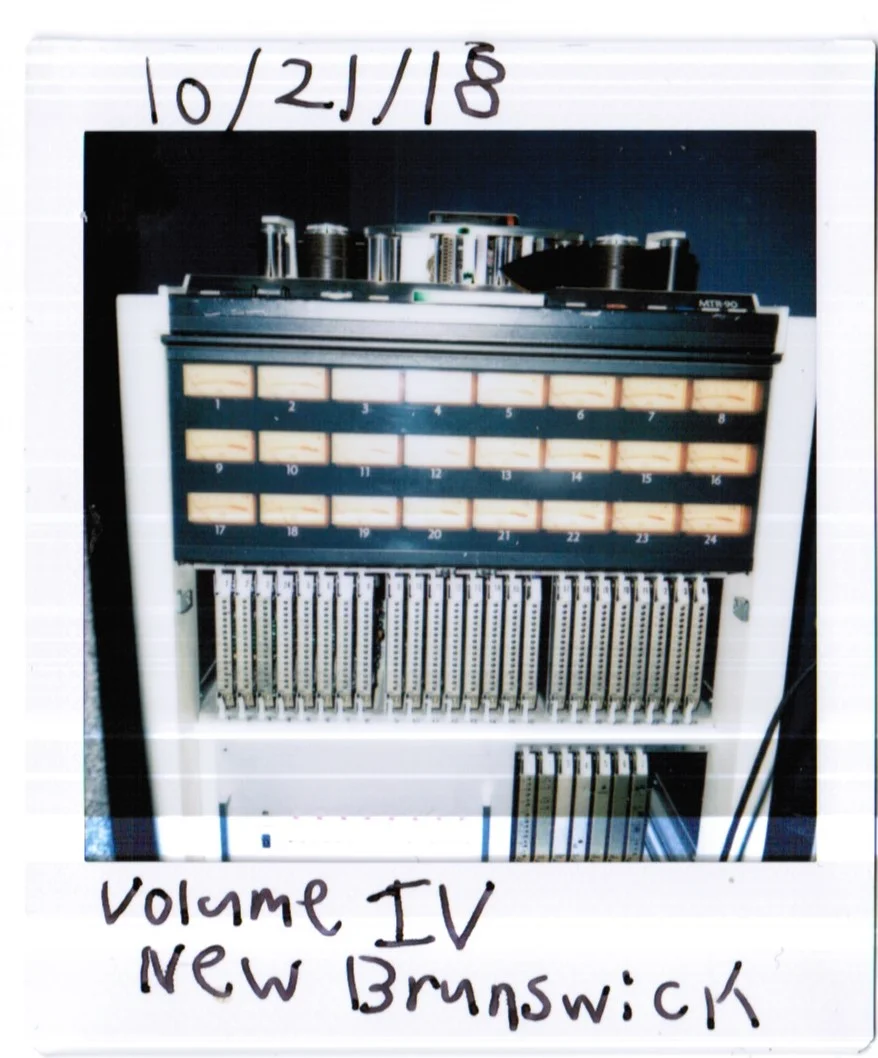 Volume IV number 2 .jpg