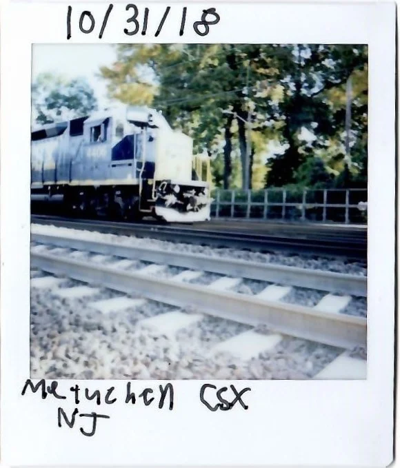 10-31-18 Metuchen CSX Train.jpg