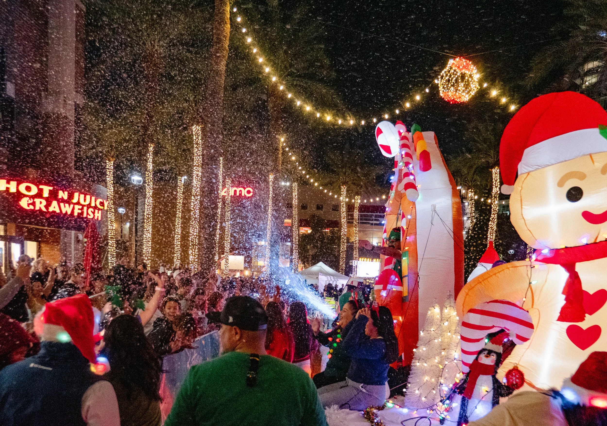 Tempe Fantasy of Lights Parade 2025 20.jpg