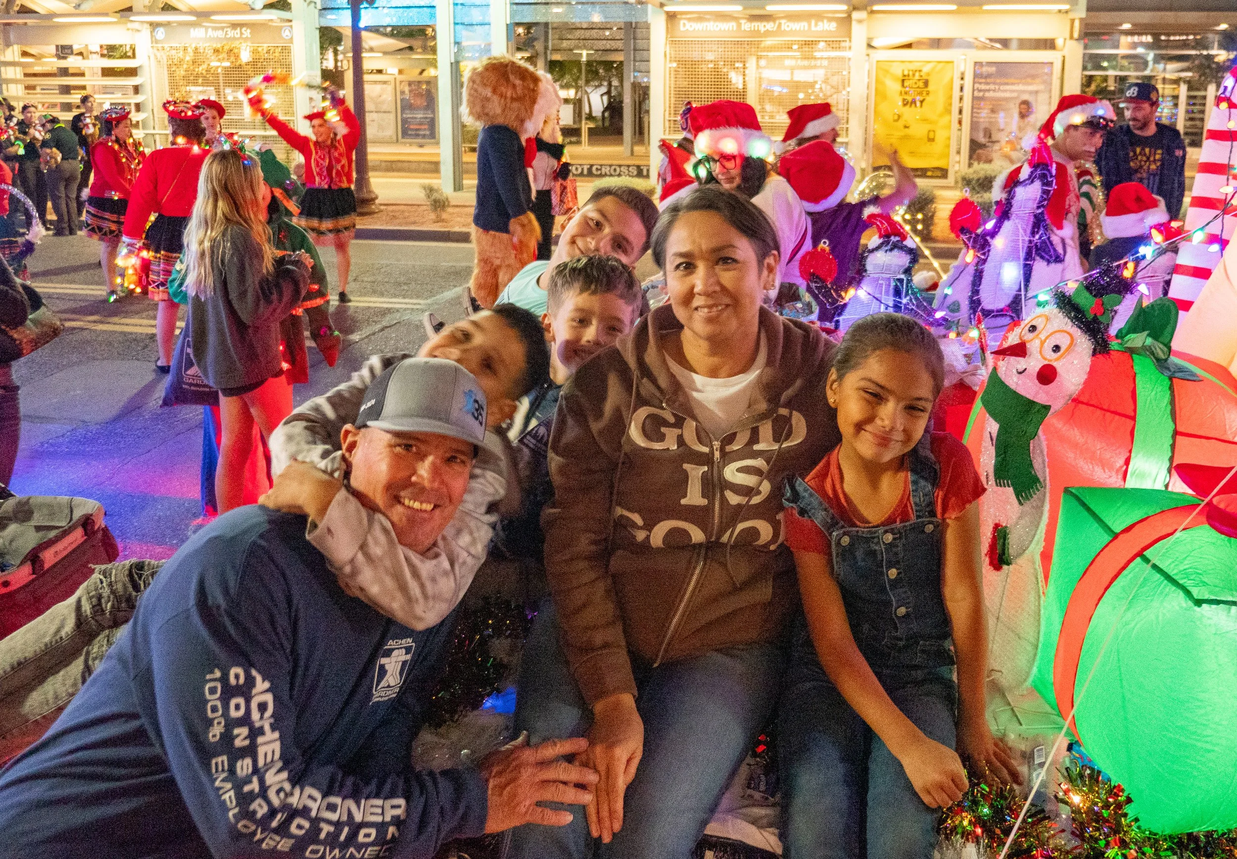 Tempe Fantasy of Lights Parade 2025 12 small.jpg