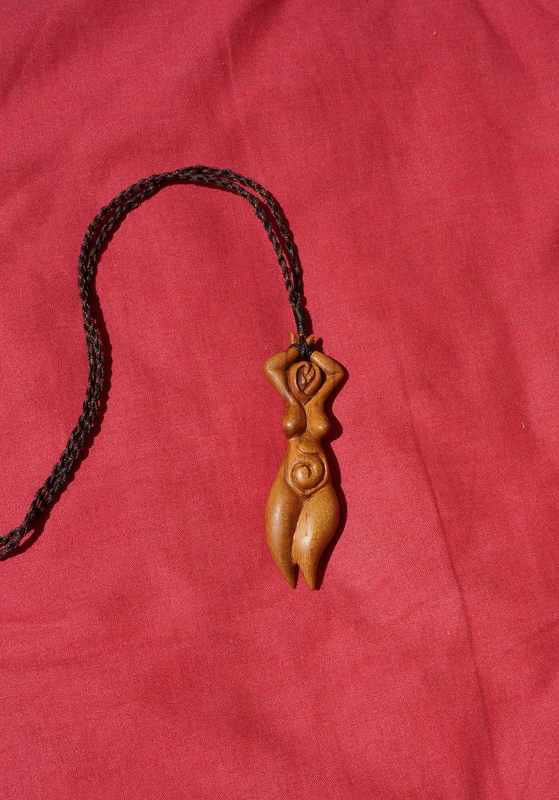 Dancer - 9 cm x 2.5 cm - Matai wood pendant on hand braided cord
