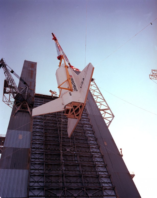 Space_Shuttle_Pathfinder_OV-098_original_configuration-614x774.jpg