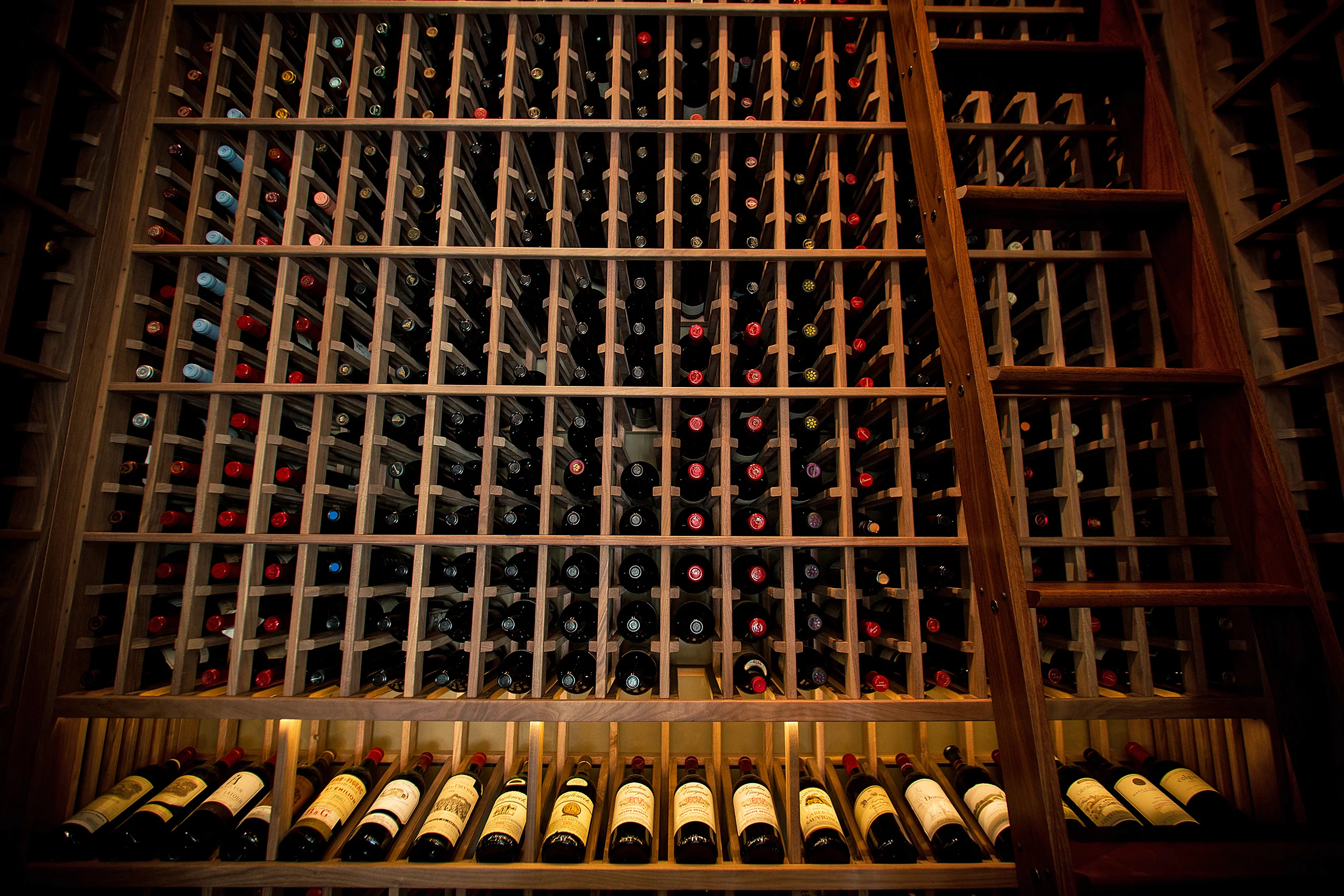 RED_WINE_CREELSTUDIO-1-copy.jpg