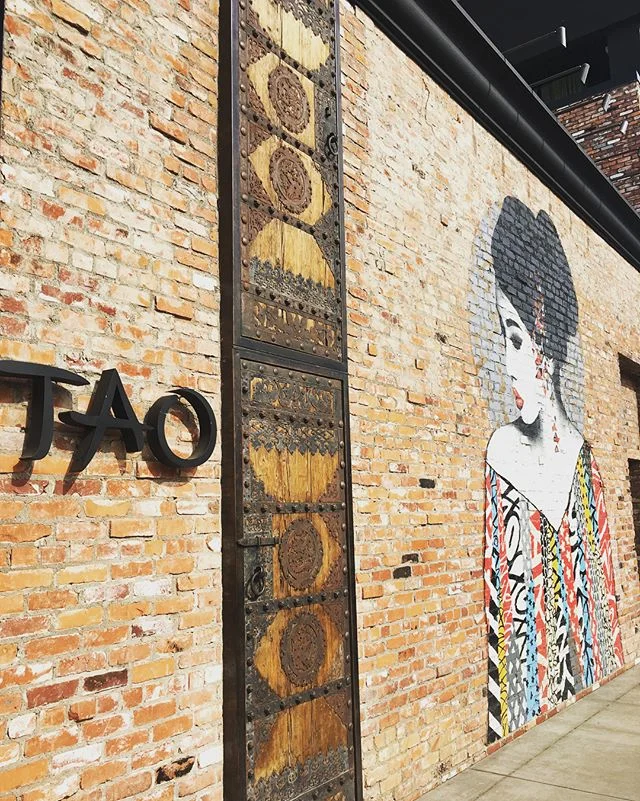 Guess what&rsquo;a the biggest restaurant in LA right now? @taola is not only the biggest but also the best to host your next event #buyout #creativeevents #destinationla