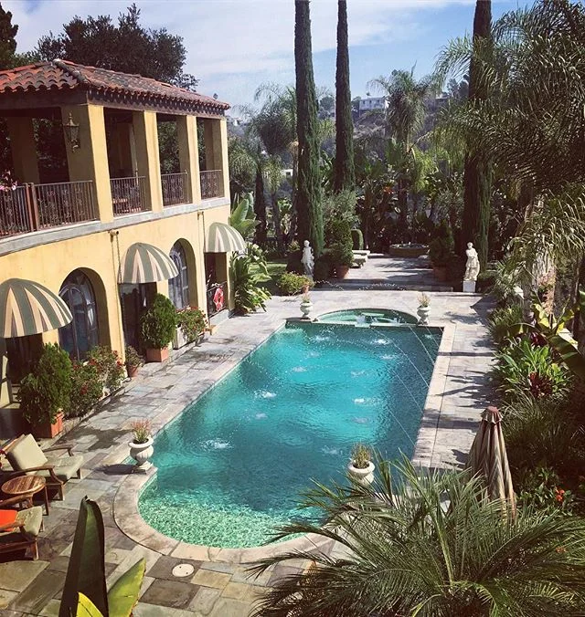 LA is home to some of the most exclusive event venues. How about a Hollywood Hills Mansion? #exclusivegetaway #eventvenue #hollywoodhills