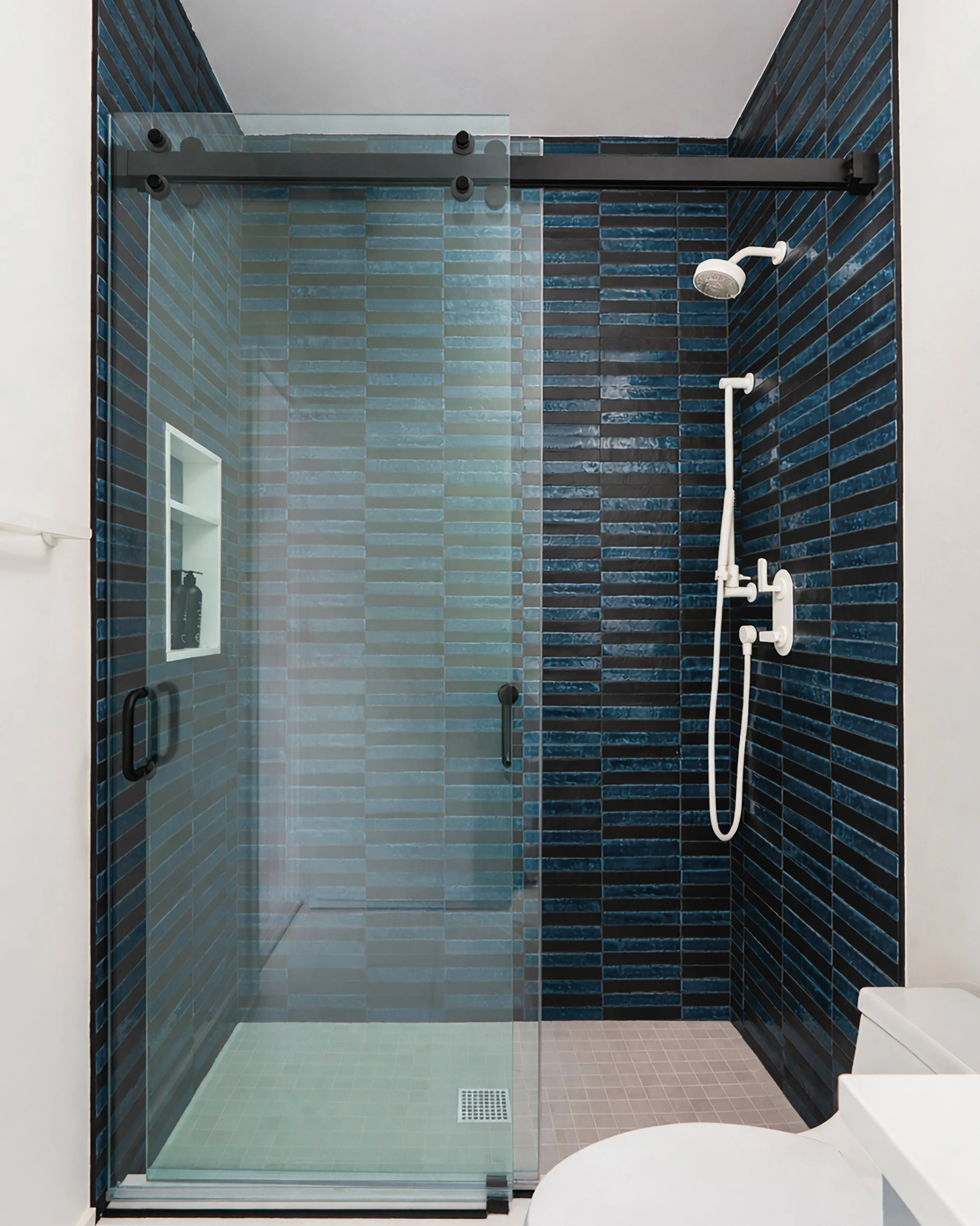 bathroom 2 -cropped.jpg
