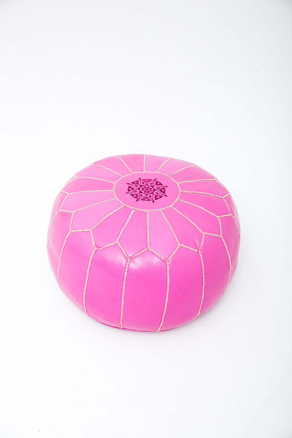 Magenta Pouf