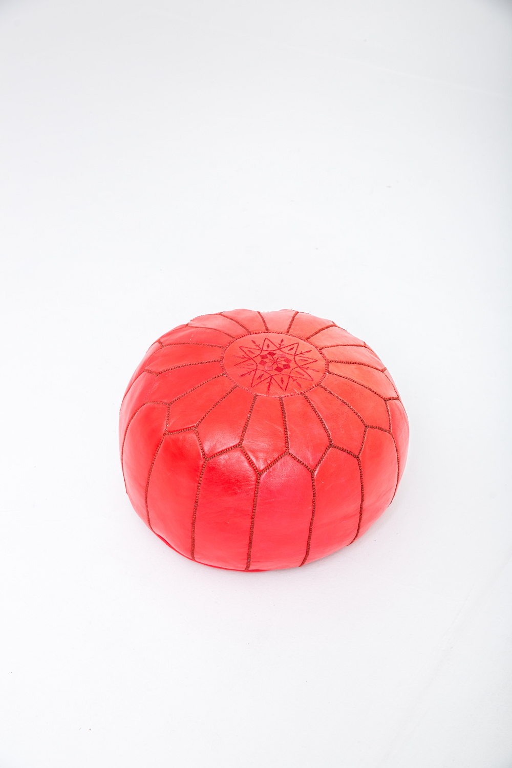 Red Pouf