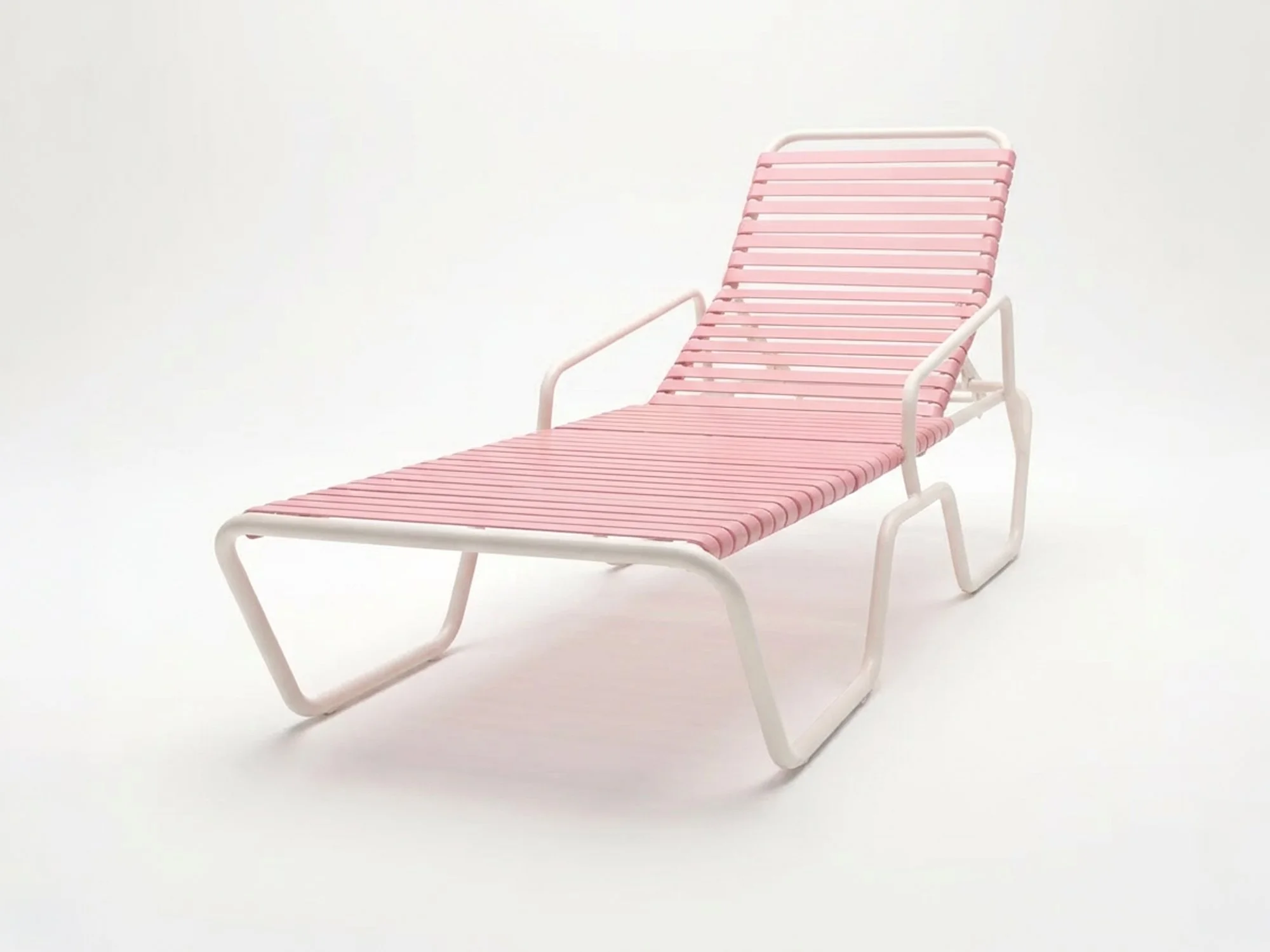 Pink-Lounger-01.jpg