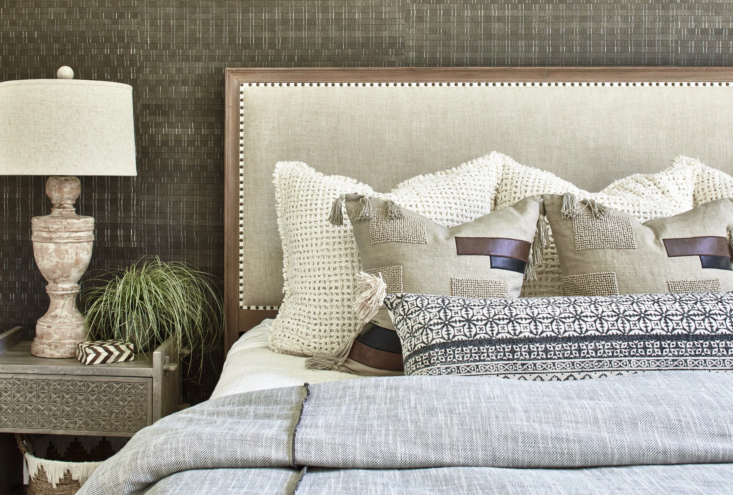 Lisa_Gabrielson_GuestBed2.jpg
