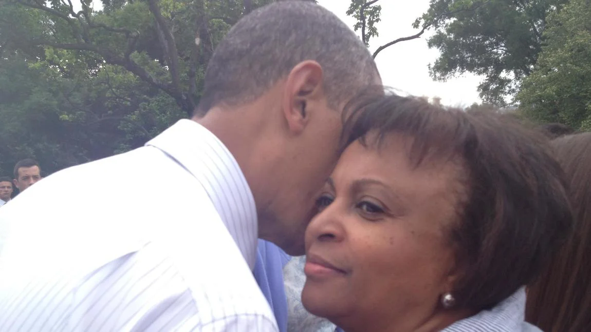 Obama and Carla.jpg