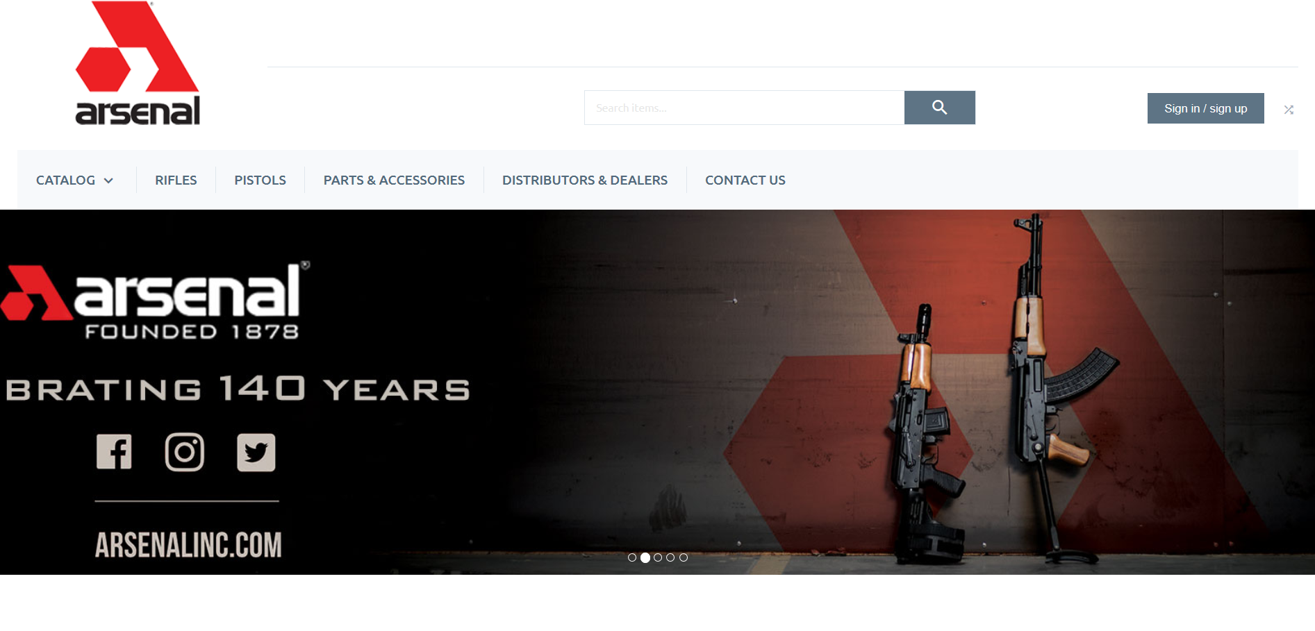 Arsenal celebrating 140 years.png