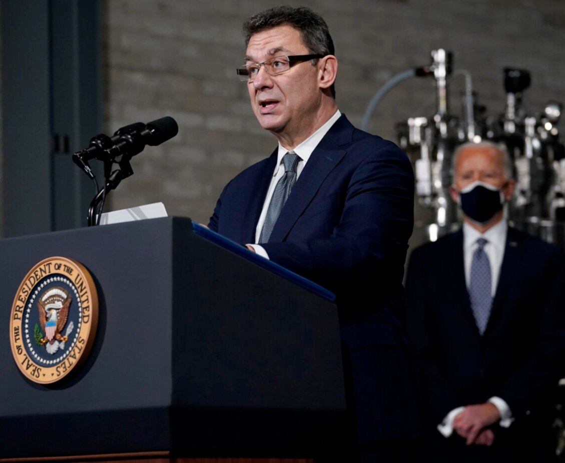 Pfizer's CEO admits never getting vaccinated