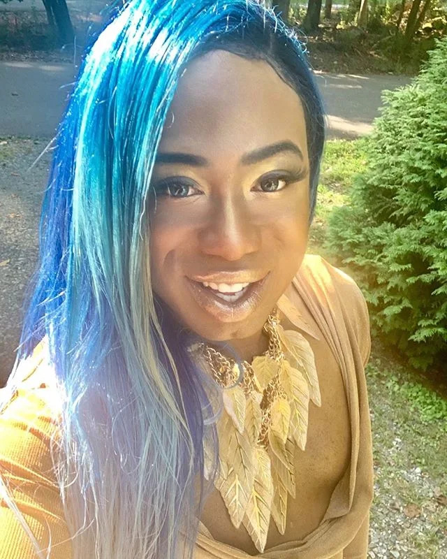 THANKYOU clients for understanding today! 🥰🤫 I got &ldquo;the&rdquo; call ☎️ wish me luck! 👇🏽 Still going live at 9:00pm EST for #BootzTarot 🔮