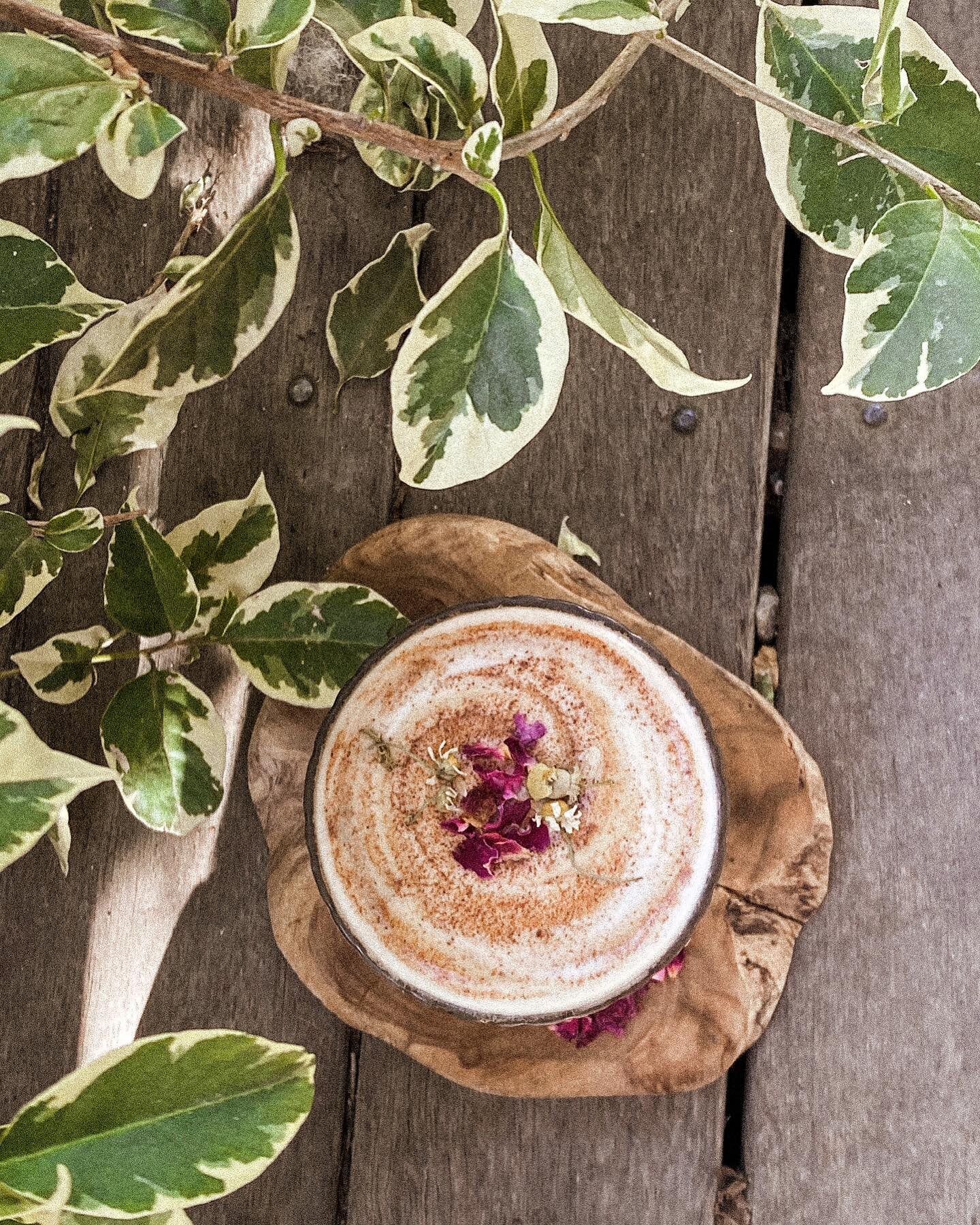 We have put a lot of thought into our drinks menu, opting for medicinal ingredients that promote health and vitality.
-
The LSD🍄 is a caffeine free, warm elixir that helps to balance hormones &amp; boost libido.
Containing @byronbayteacompany herbal