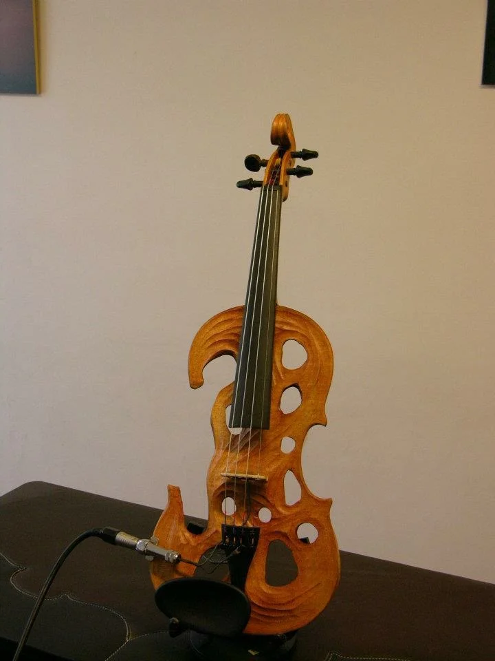  El Violin de Gaudi, a collaboration with  Lluis Clapers . Barcelona, 2011. 