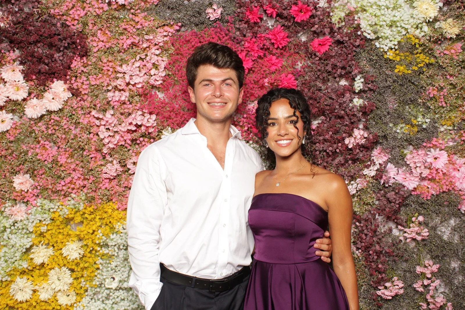 Wildflower-Flower-Wall-Backdrop-6-Droll-Photobooth-Co.jpg