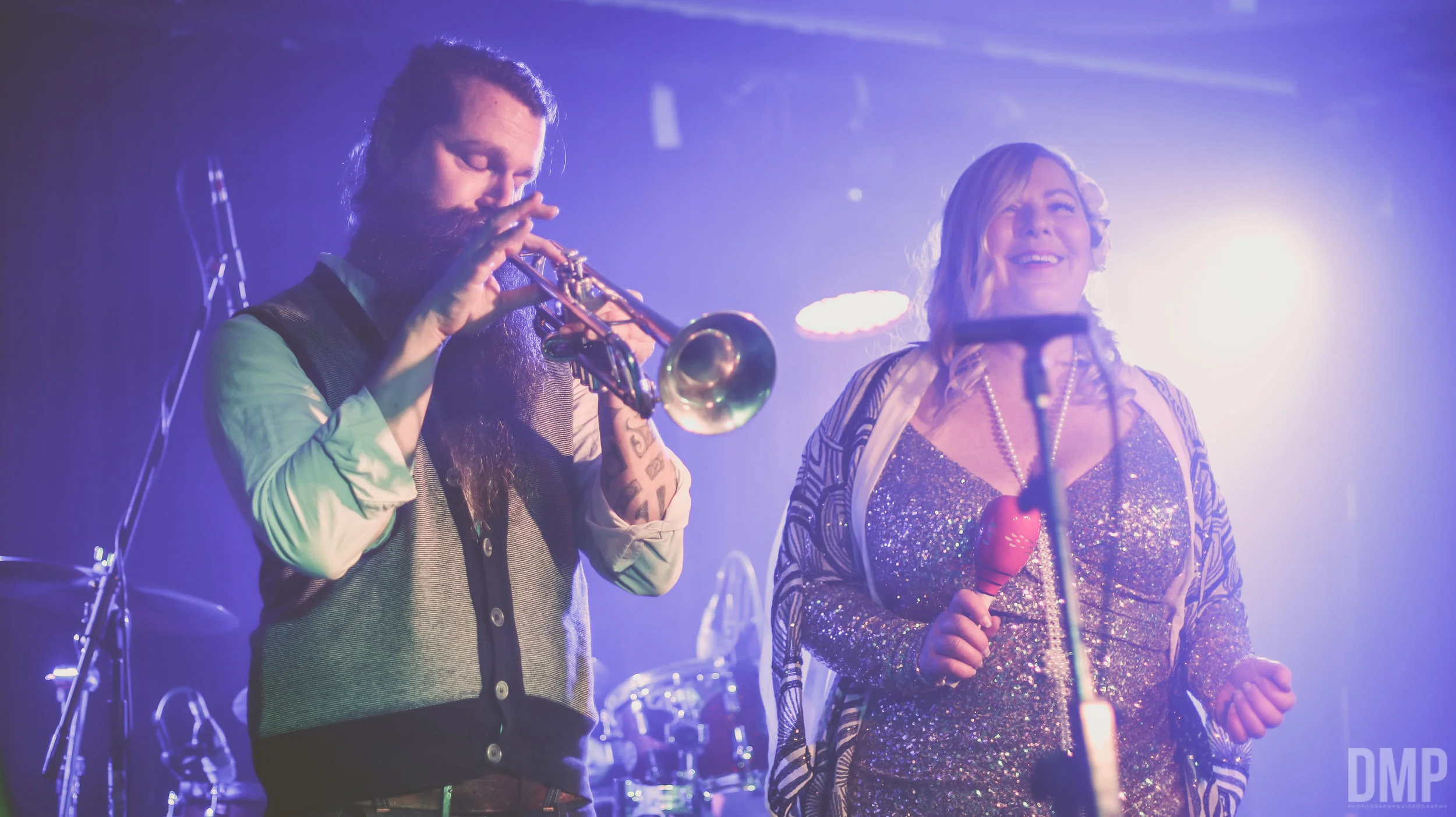 Lady Larisa @ The Cabana | Art deco winter warm-up