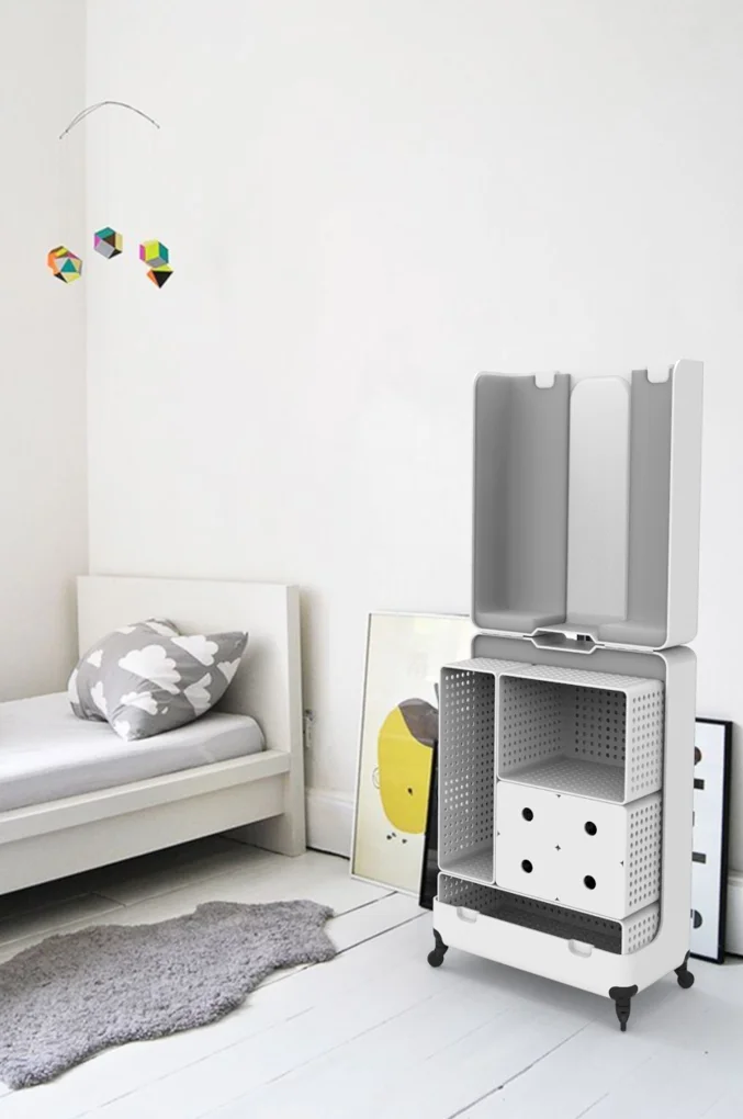 modular luggage context2.jpg