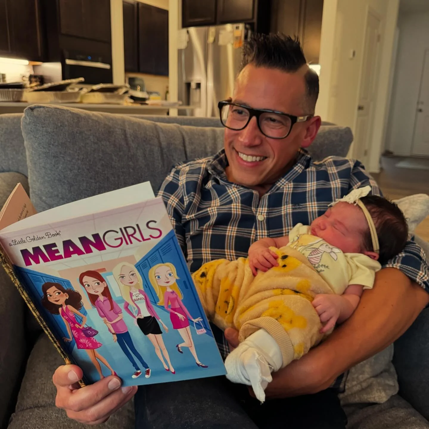 One thing I&rsquo;m thankful for is becoming a Grand Guncle! So amazing to meet baby Quinley and help her learn important lines like #SheDoesntEvenGoHere 💖 Congrats Jen &amp; Whelan!