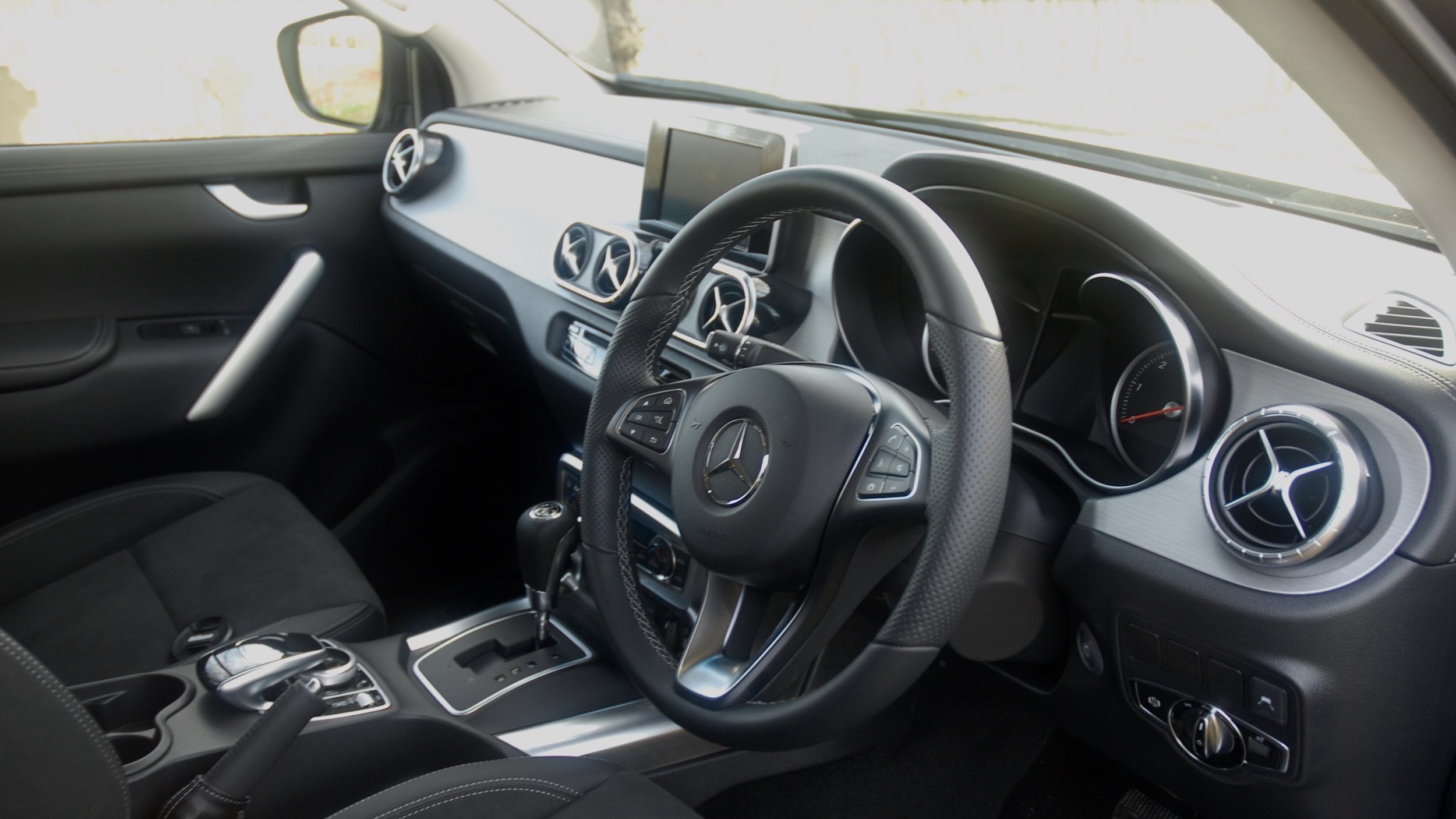 The best interior in the Pickup market. It exudes luxury.
