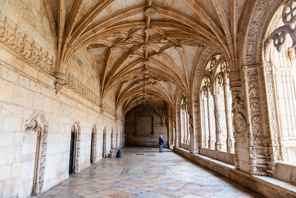 Manueline ornamentation in the cloister of Jeronimos Monastery