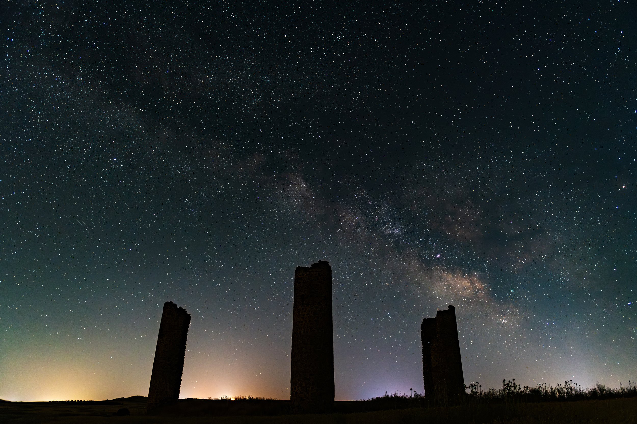 Silhouette of the ruins of the towers of Galvez castle in Toledo, Spain, abandoned since the 15th century.