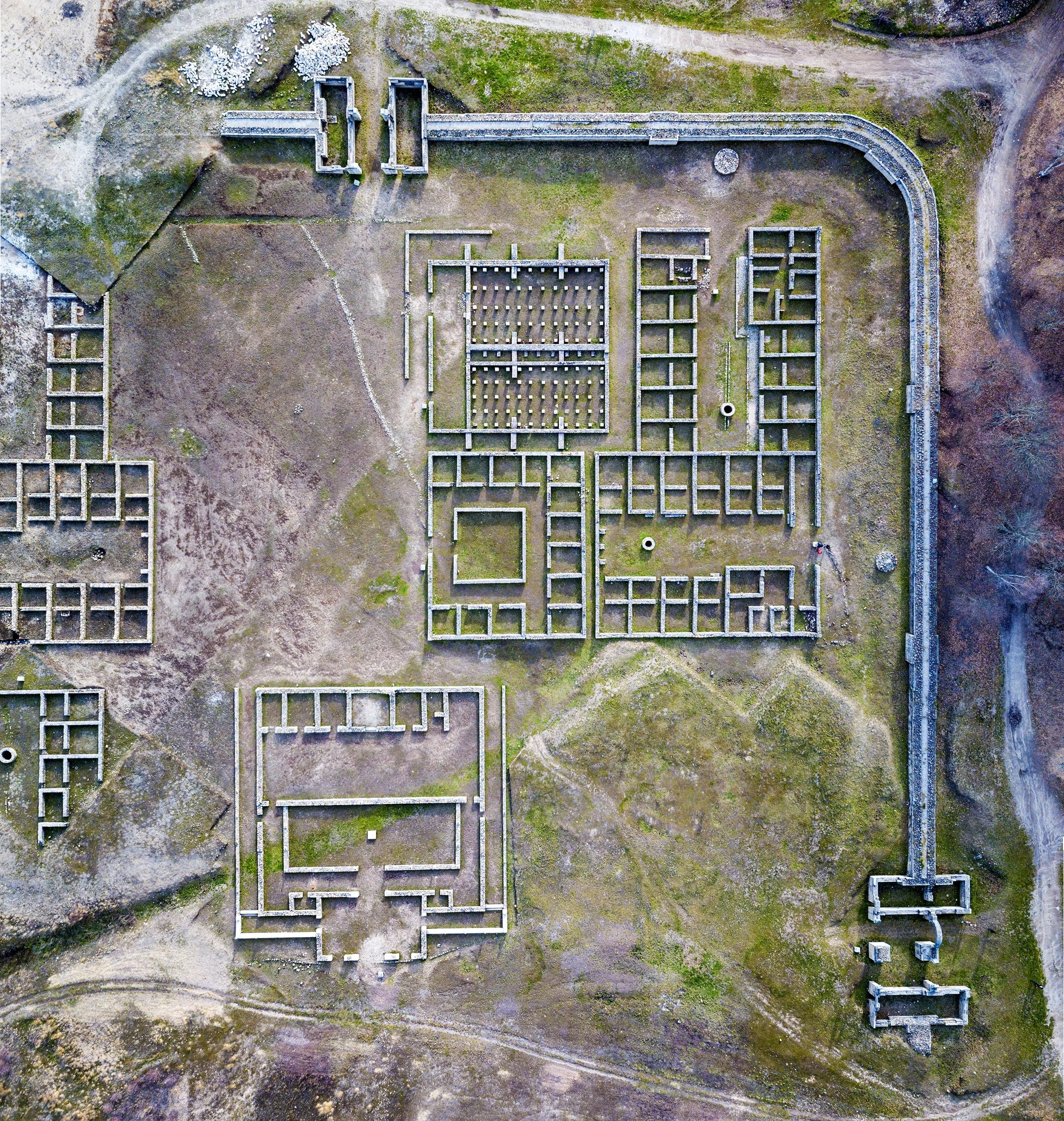 Old Roman ruins of Aquis Querquennis